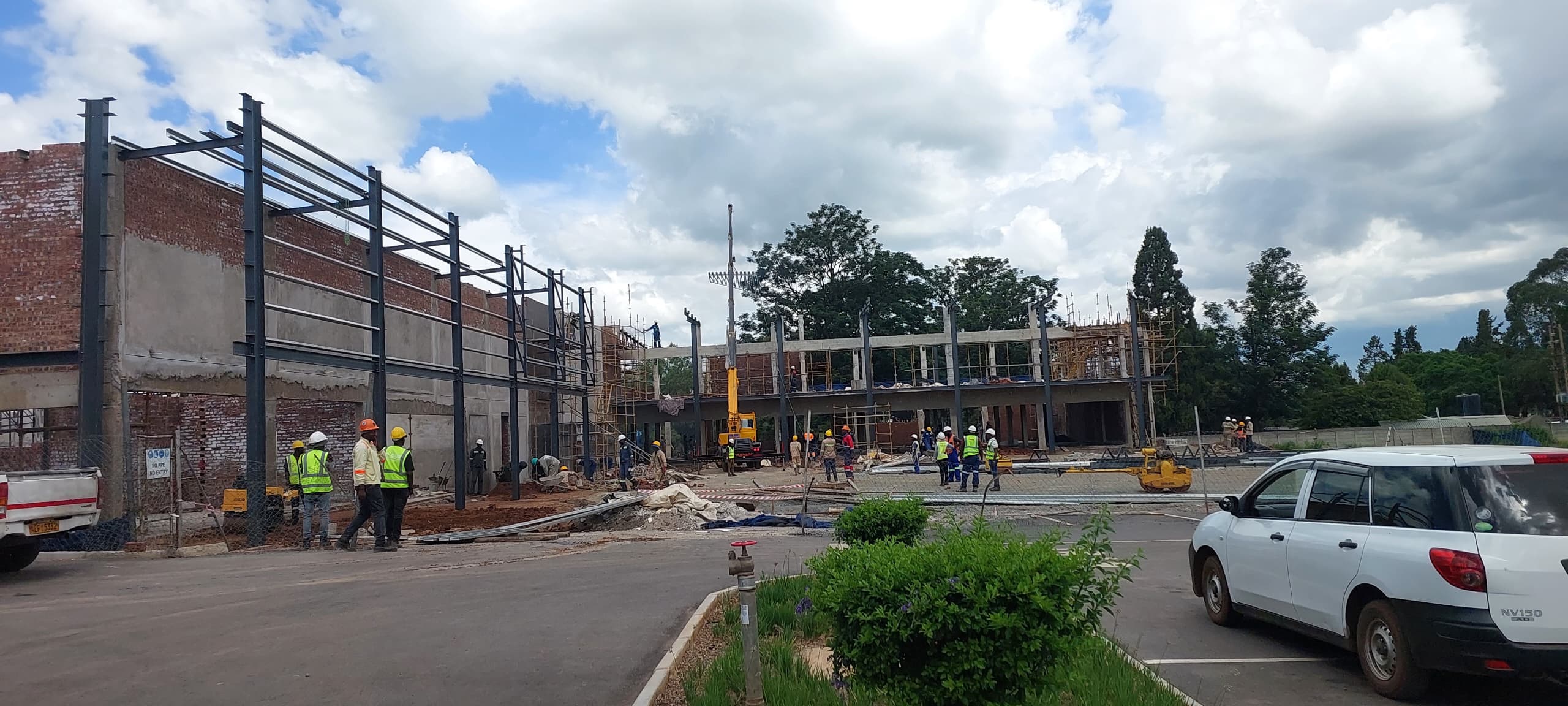 Madokero Mall Phase 2 - Image 5